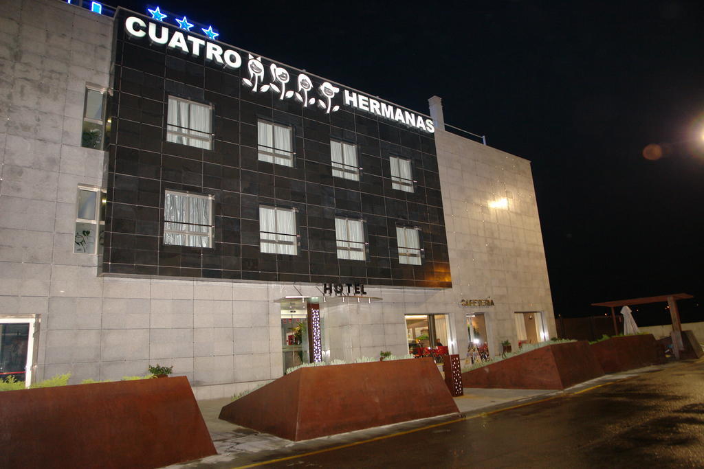 Cuatro Hermanas Puzol Bagian luar foto